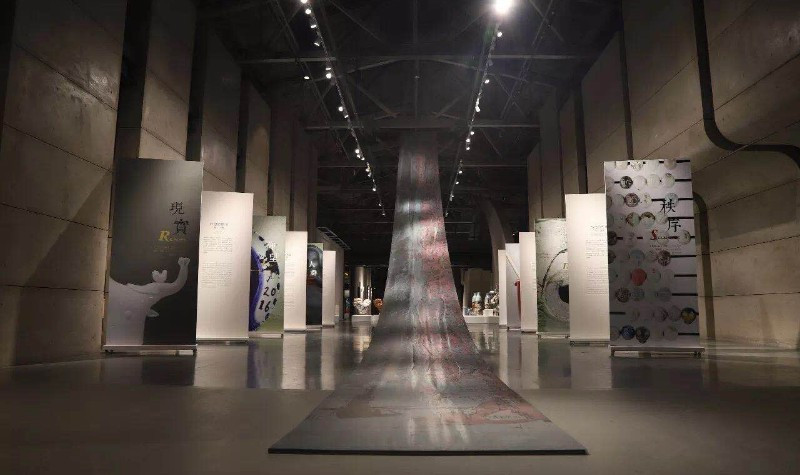 陶溪川美术馆 多元展览展示，艺术与空间的共生体验