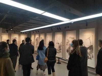 翰墨扬清风，光影绘廉韵——市自然资源局组织党员干部参观‘蜀道清风’廉洁文化书法美术摄影作品展